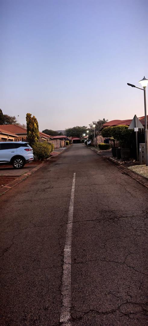 2 Bedroom Property for Sale in Theresa Park Gauteng