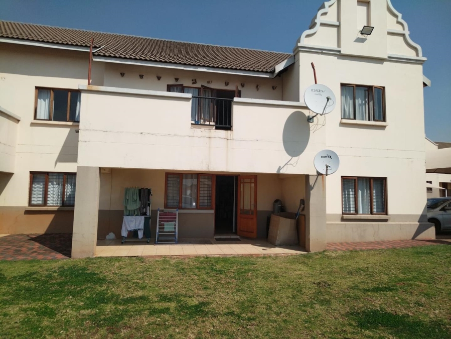3 Bedroom Property for Sale in Hesteapark Gauteng