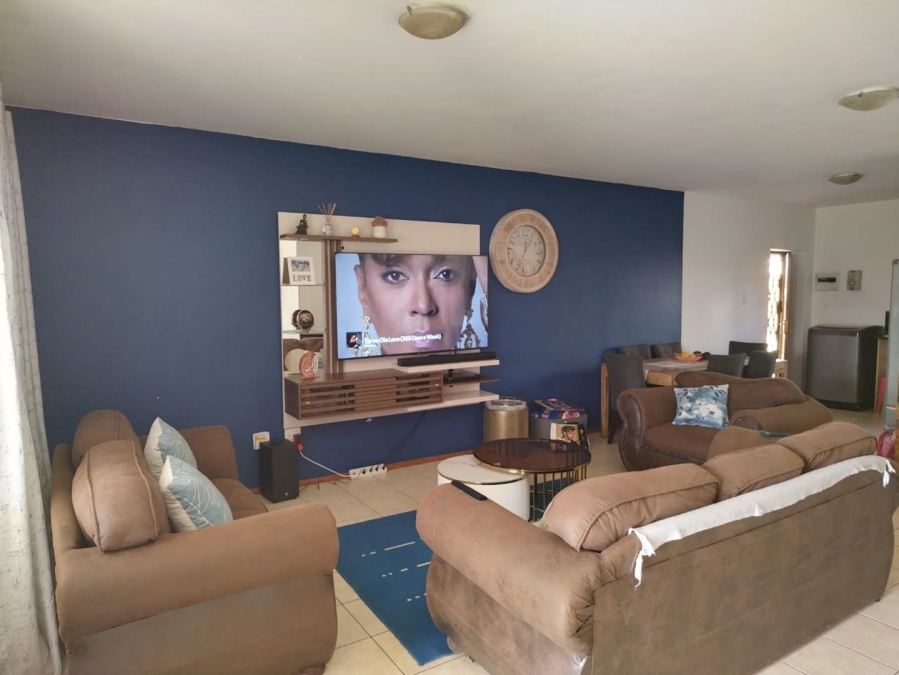 3 Bedroom Property for Sale in Hesteapark Gauteng