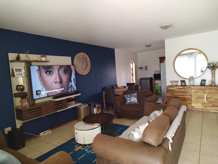 3 Bedroom Property for Sale in Hesteapark Gauteng