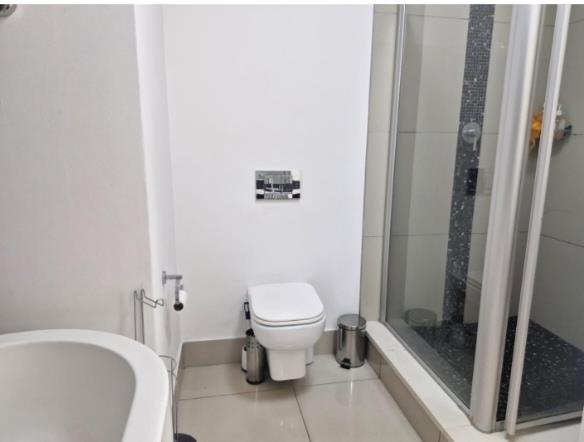 To Let 2 Bedroom Property for Rent in Morningside Gauteng