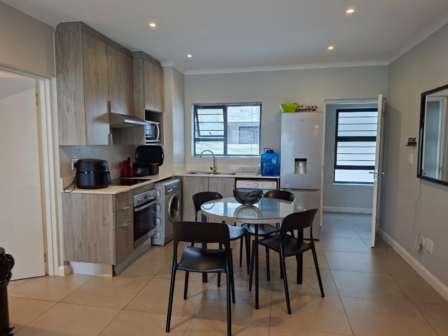 2 Bedroom Property for Sale in Morningside Gauteng