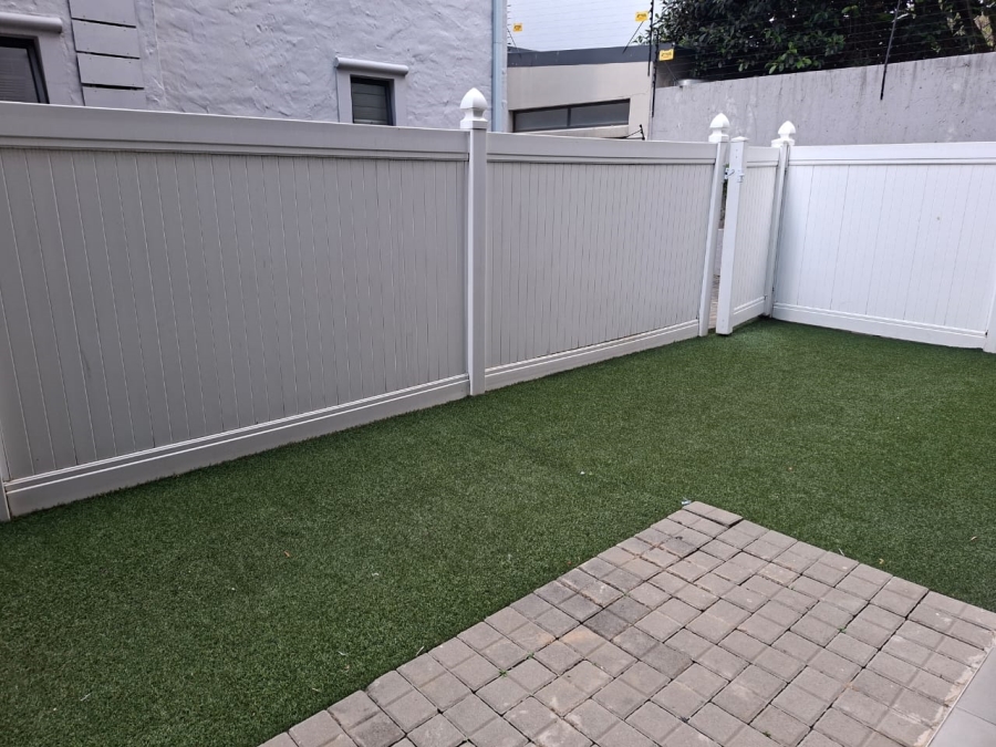 2 Bedroom Property for Sale in Morningside Gauteng