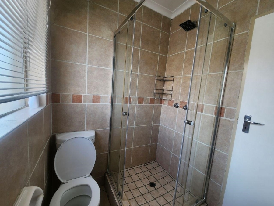 To Let 2 Bedroom Property for Rent in Noordhang Gauteng