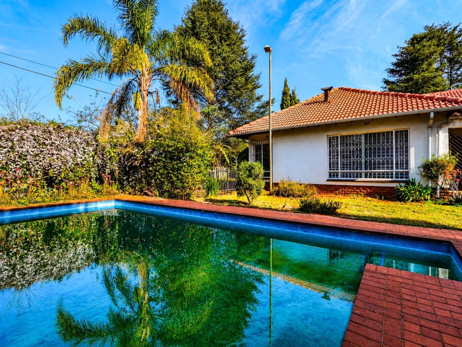 4 Bedroom Property for Sale in Noordwyk Gauteng