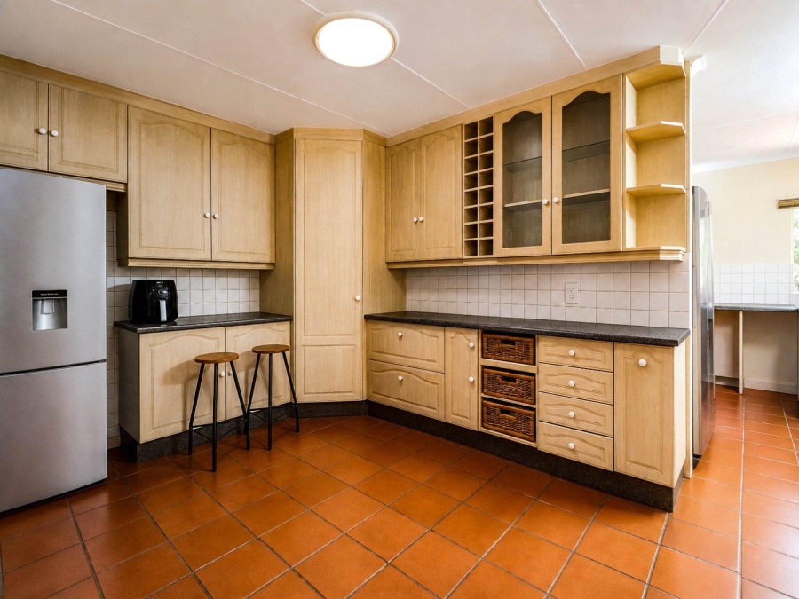 4 Bedroom Property for Sale in Noordwyk Gauteng
