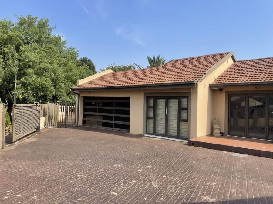 3 Bedroom Property for Sale in Witkoppie Ridge Gauteng