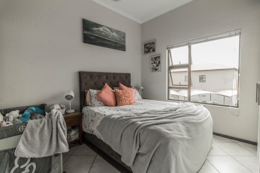 2 Bedroom Property for Sale in Goedeburg Gauteng