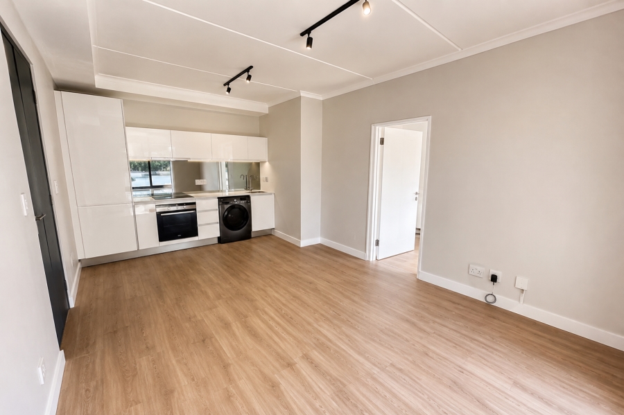 1 Bedroom Property for Sale in Sandringham Gauteng