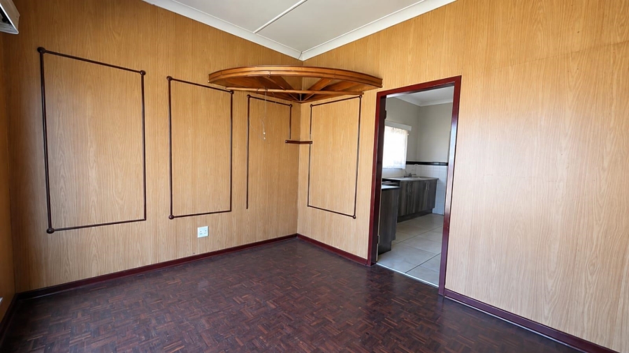 3 Bedroom Property for Sale in Florentia Gauteng