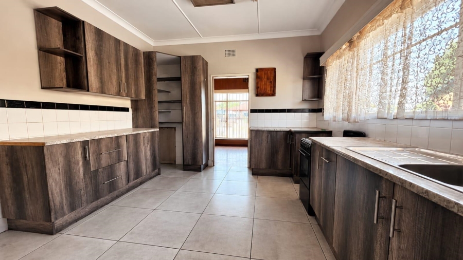 3 Bedroom Property for Sale in Florentia Gauteng