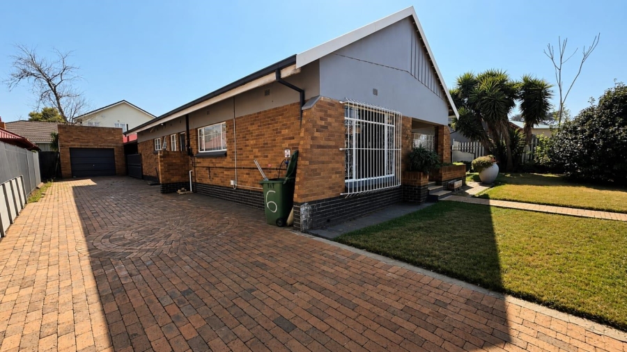 3 Bedroom Property for Sale in Florentia Gauteng