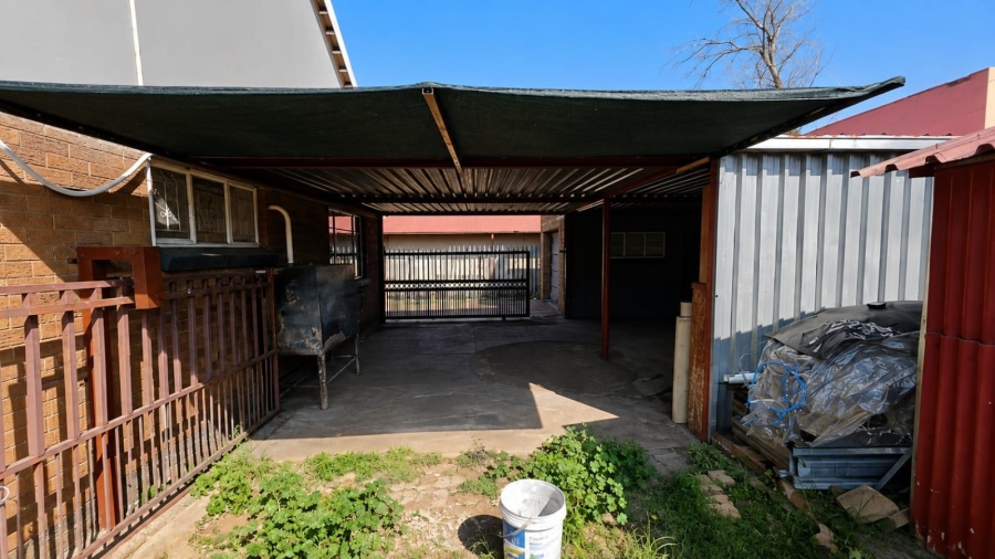 3 Bedroom Property for Sale in Florentia Gauteng