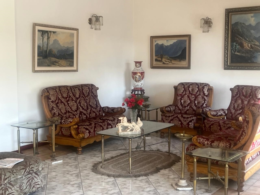 5 Bedroom Property for Sale in Glenvista Gauteng