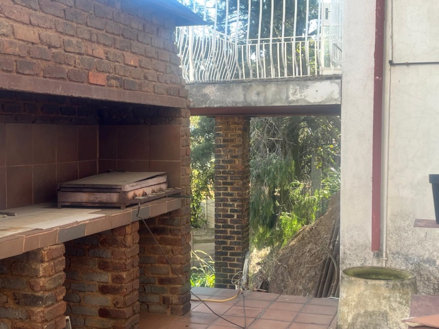 5 Bedroom Property for Sale in Glenvista Gauteng