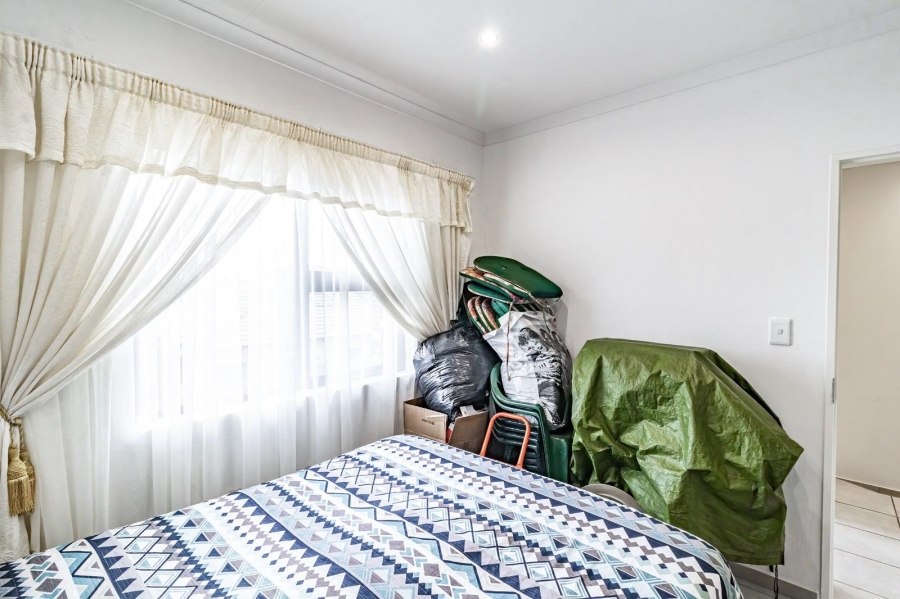 3 Bedroom Property for Sale in Brackendowns Gauteng