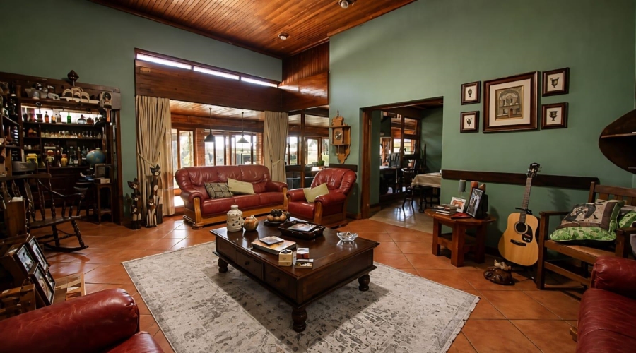 4 Bedroom Property for Sale in Parkhill Gardens Gauteng