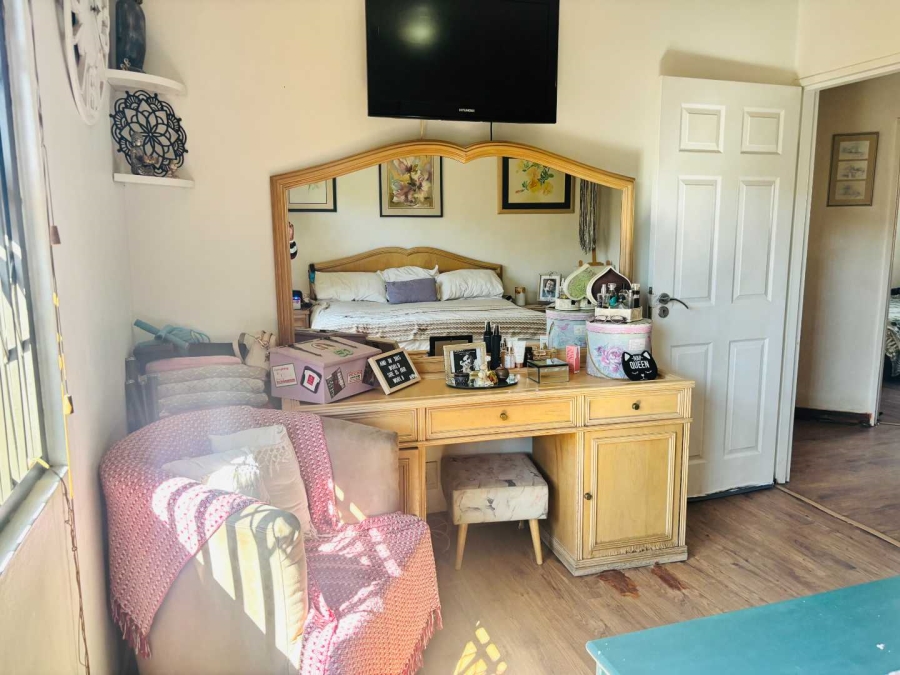 3 Bedroom Property for Sale in New Redruth Gauteng