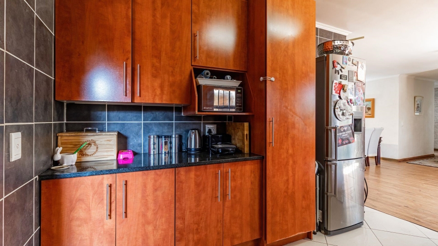3 Bedroom Property for Sale in New Redruth Gauteng