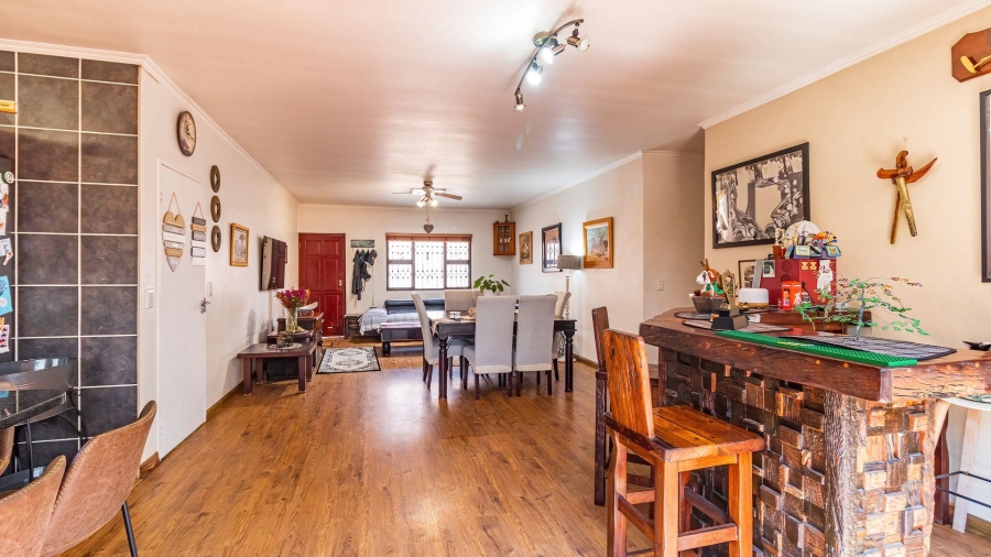 3 Bedroom Property for Sale in New Redruth Gauteng