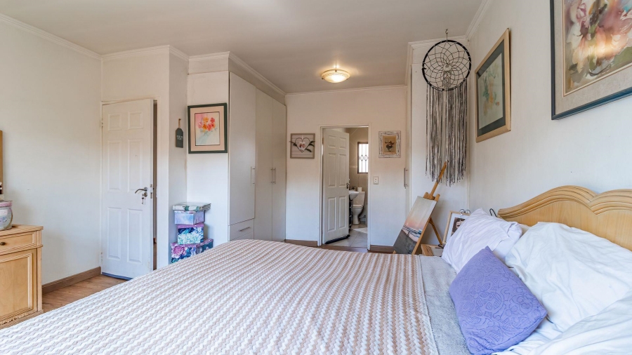 3 Bedroom Property for Sale in New Redruth Gauteng