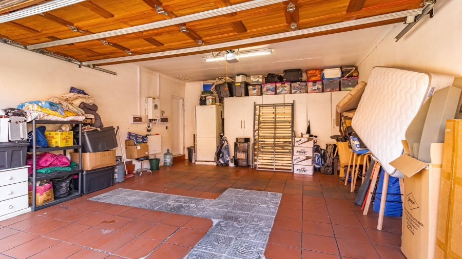 3 Bedroom Property for Sale in New Redruth Gauteng
