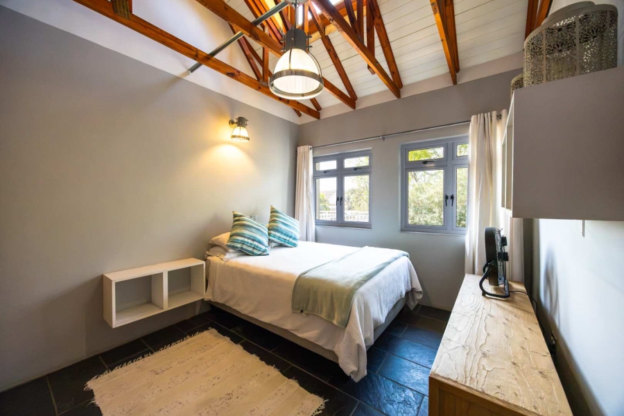 5 Bedroom Property for Sale in Moreleta Park Gauteng