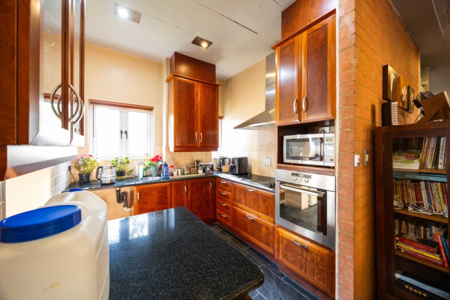 5 Bedroom Property for Sale in Moreleta Park Gauteng