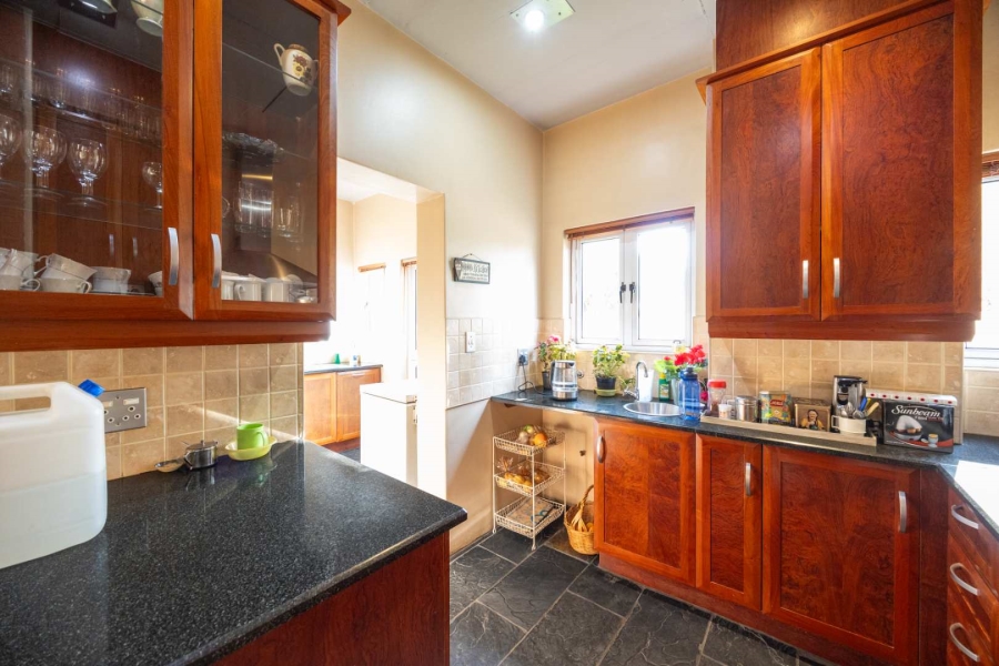5 Bedroom Property for Sale in Moreleta Park Gauteng