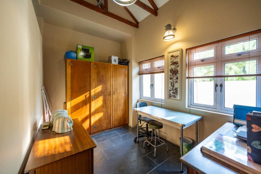 5 Bedroom Property for Sale in Moreleta Park Gauteng