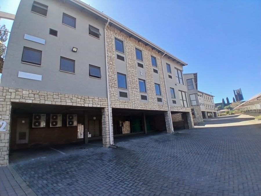 To Let Commercial Property for Rent in Noordwyk Gauteng