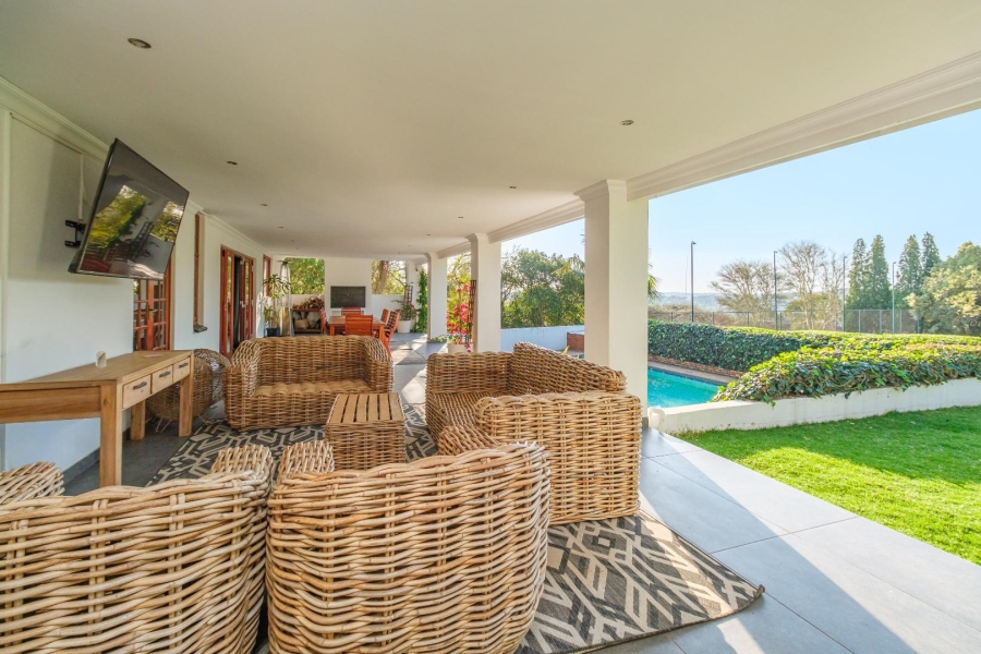 7 Bedroom Property for Sale in Moreleta Park Gauteng