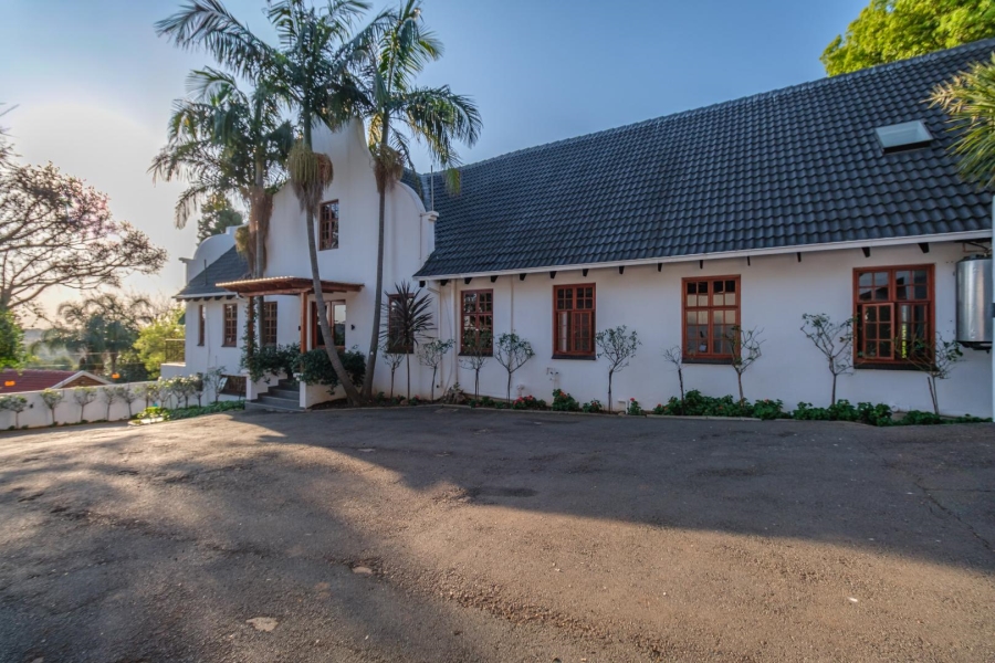 7 Bedroom Property for Sale in Moreleta Park Gauteng