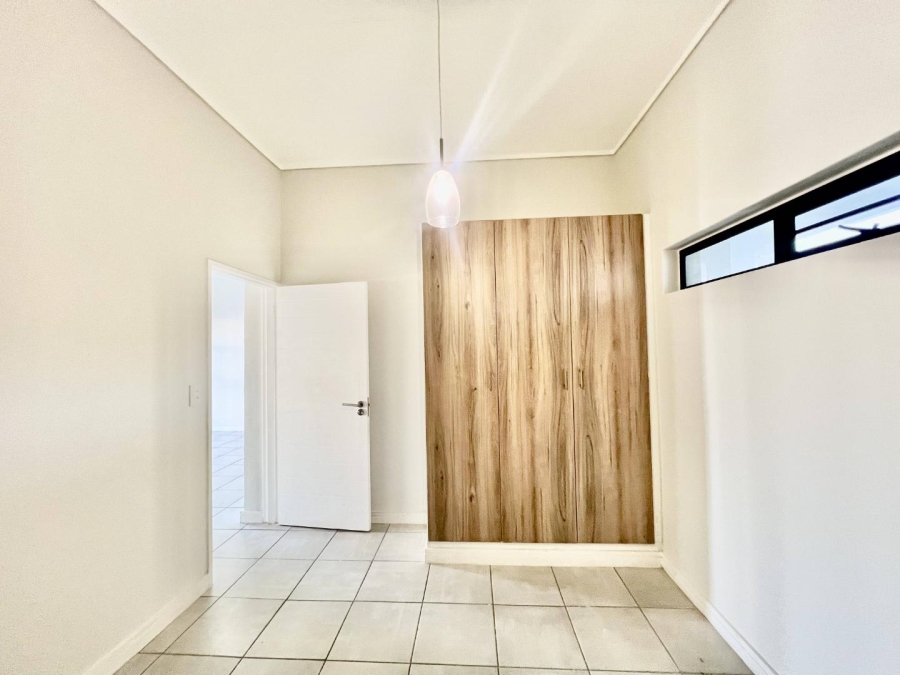 To Let 2 Bedroom Property for Rent in Linbro Park Gauteng