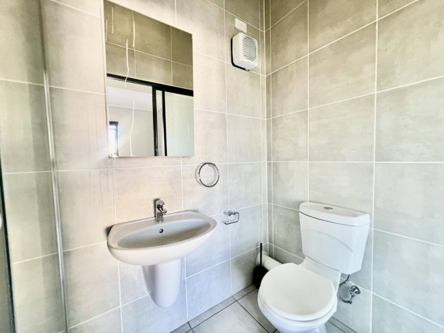 To Let 2 Bedroom Property for Rent in Linbro Park Gauteng