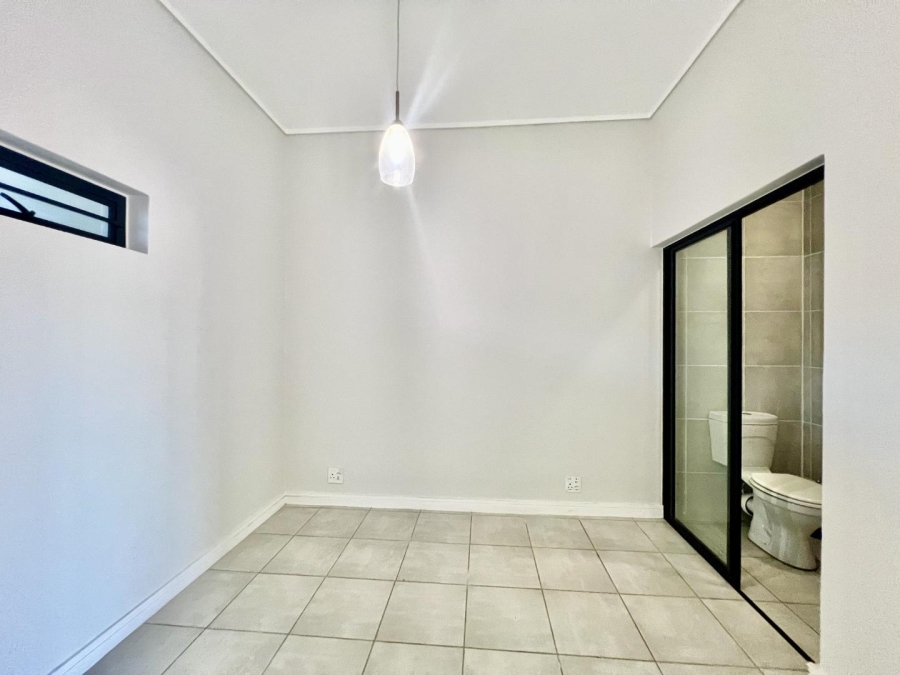 To Let 2 Bedroom Property for Rent in Linbro Park Gauteng
