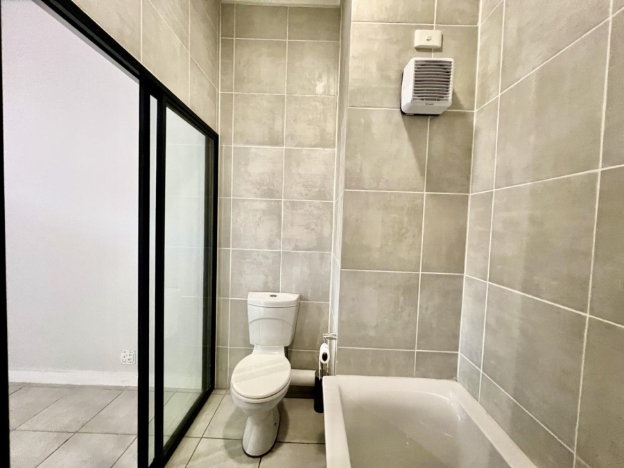 To Let 2 Bedroom Property for Rent in Linbro Park Gauteng