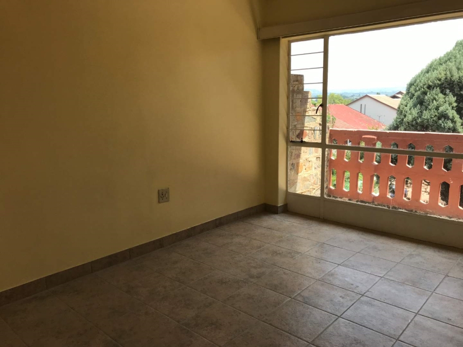 To Let 1 Bedroom Property for Rent in Windsor East Gauteng