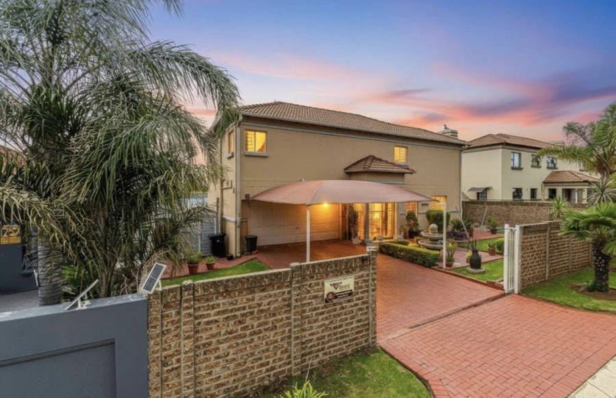 3 Bedroom Property for Sale in Parkrand Gauteng