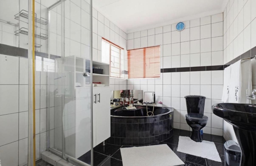 3 Bedroom Property for Sale in Parkrand Gauteng