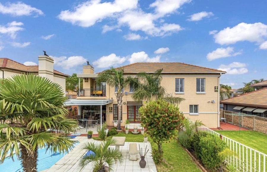 3 Bedroom Property for Sale in Parkrand Gauteng