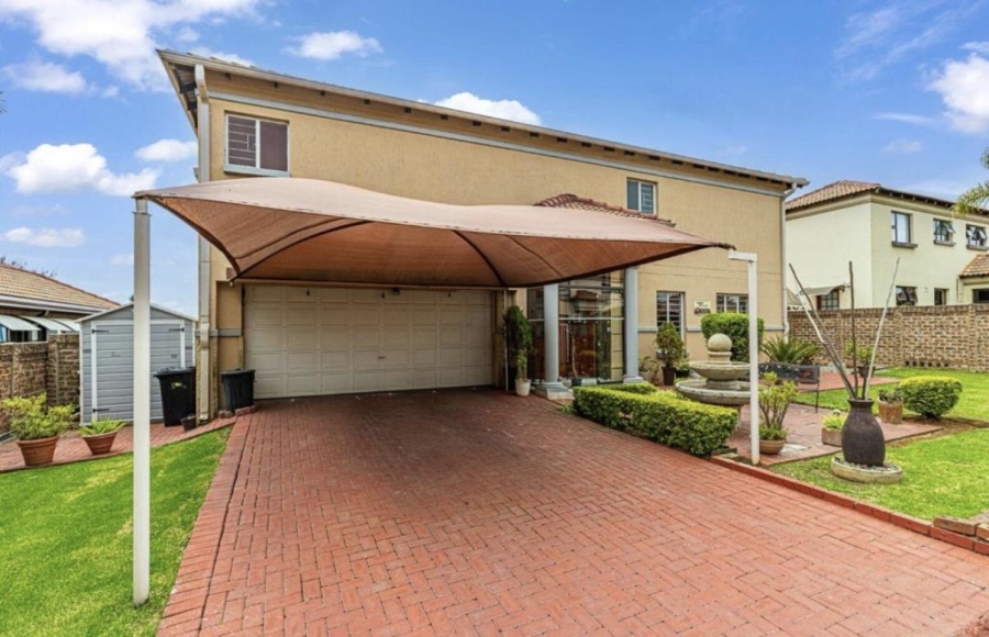 3 Bedroom Property for Sale in Parkrand Gauteng