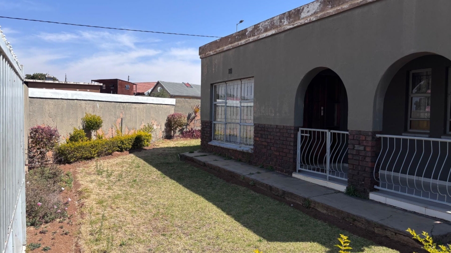 4 Bedroom Property for Sale in Soshanguve L Gauteng