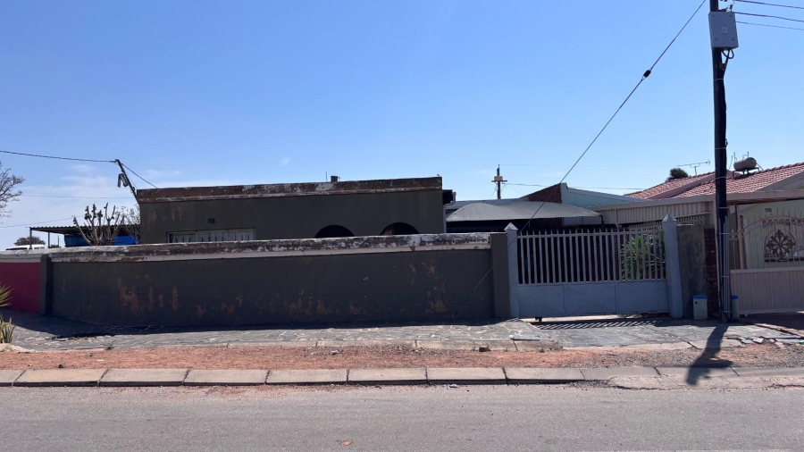 4 Bedroom Property for Sale in Soshanguve L Gauteng
