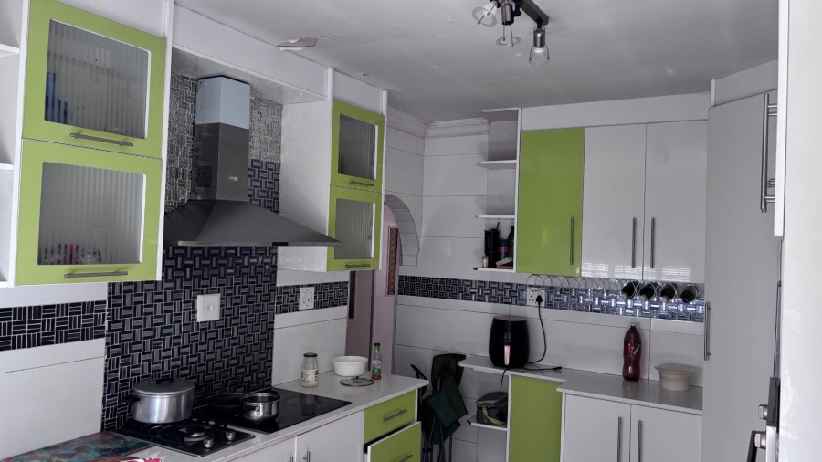 4 Bedroom Property for Sale in Soshanguve L Gauteng
