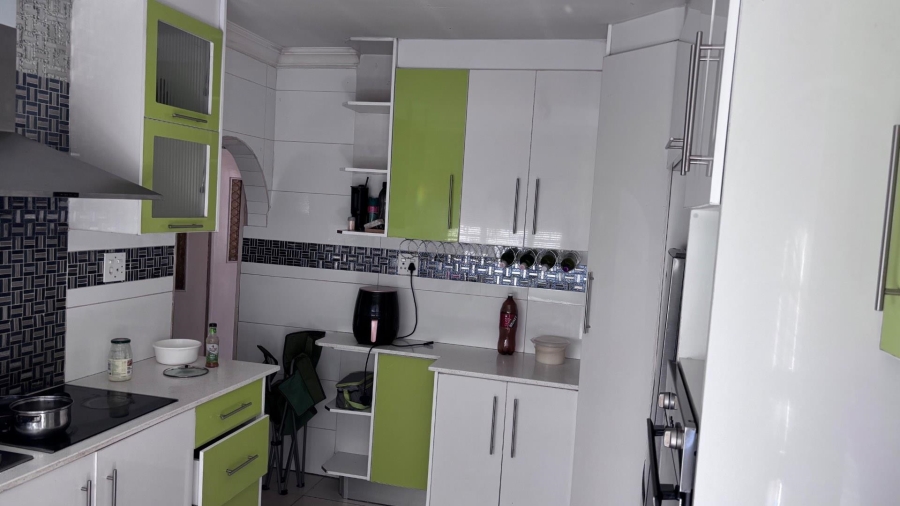 4 Bedroom Property for Sale in Soshanguve L Gauteng