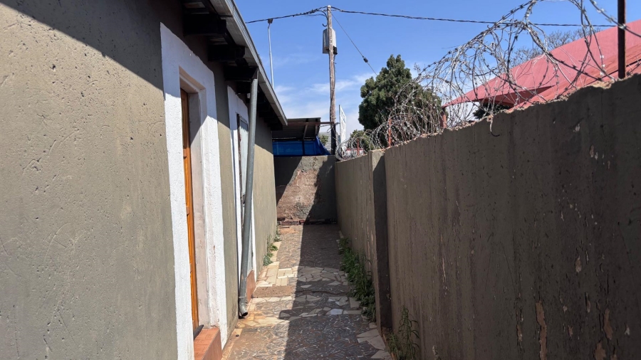 4 Bedroom Property for Sale in Soshanguve L Gauteng