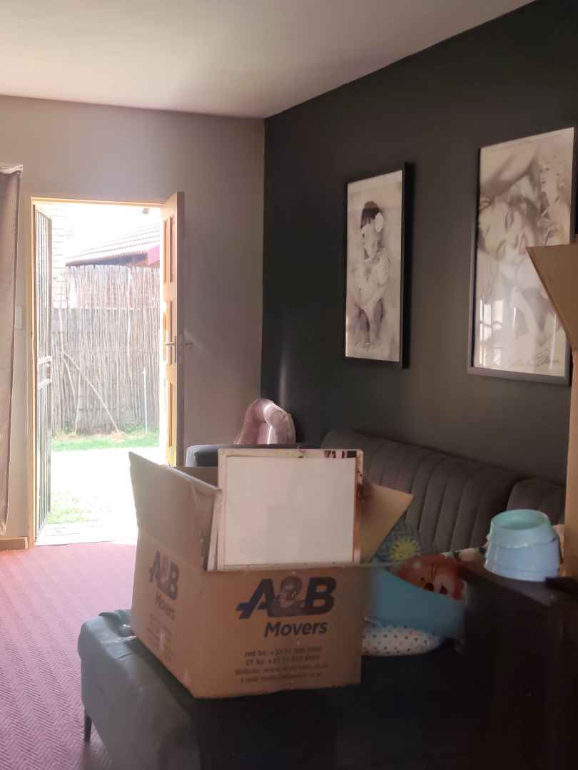 To Let 2 Bedroom Property for Rent in Annlin Gauteng