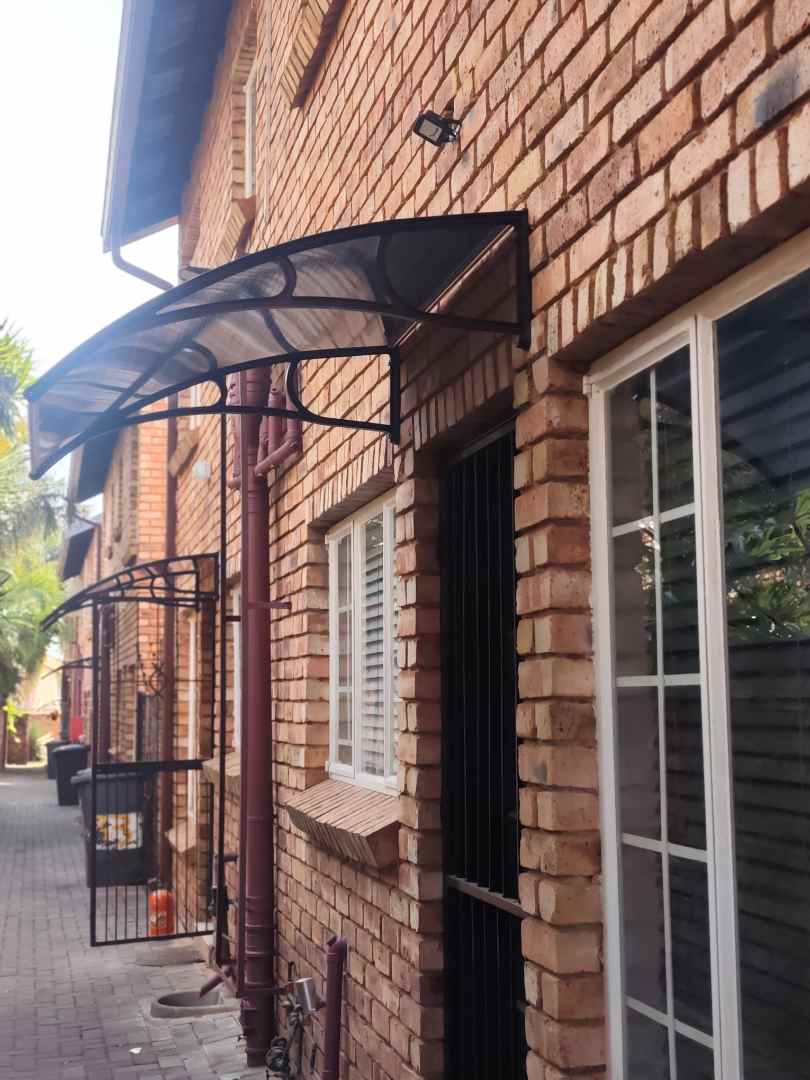 To Let 2 Bedroom Property for Rent in Annlin Gauteng