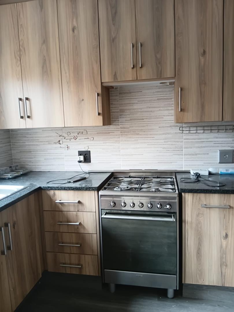 2 Bedroom Property for Sale in Annlin Gauteng